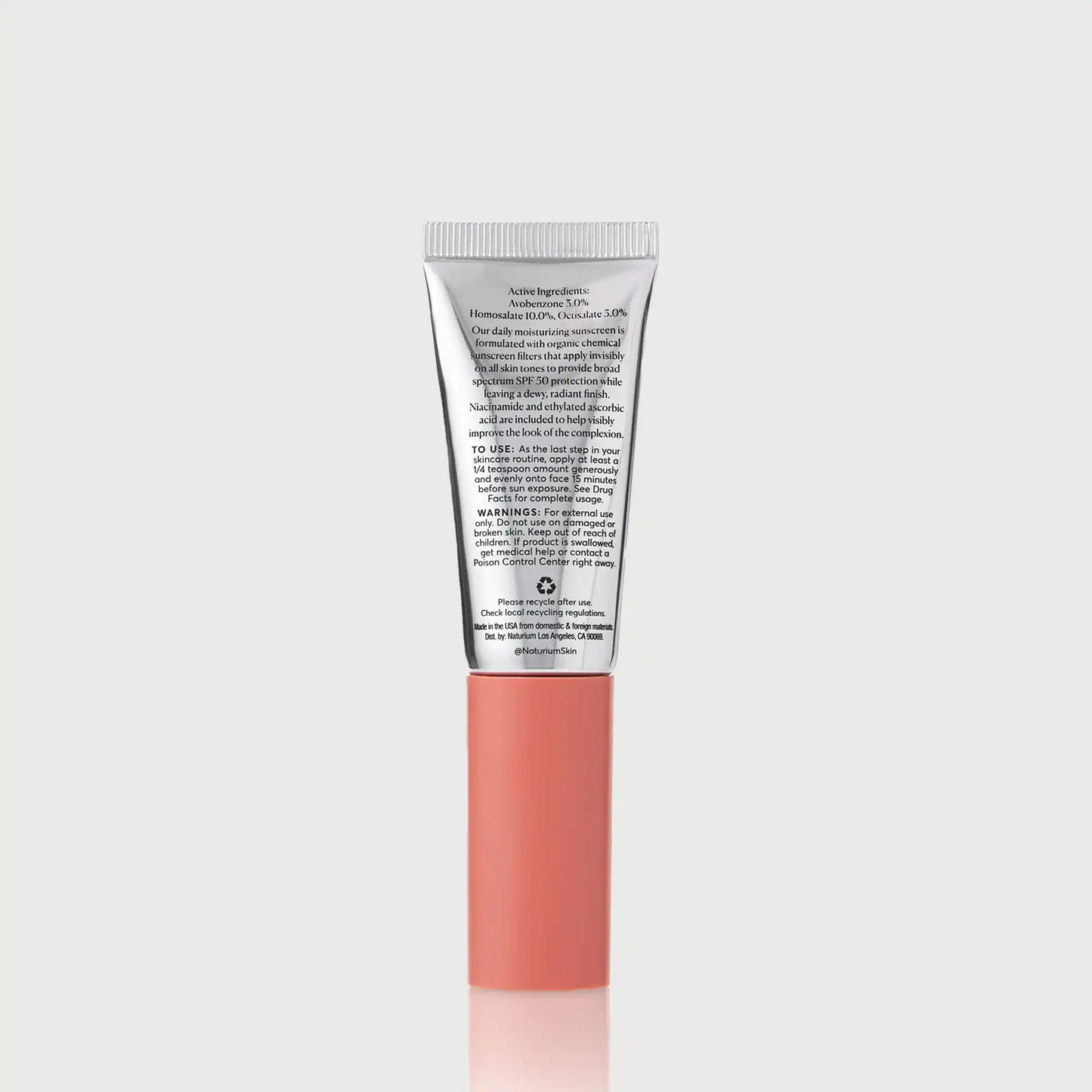 dew-glow-moisturizer-spf-50-travel-size-h3 NATR-10157_Dew-Glow-Moisturizer-SPF-50-Mini_back_capon_bonebkgd_d7cb9bbb-e294-42e2-8d5a-28c73c09b5b5.webp