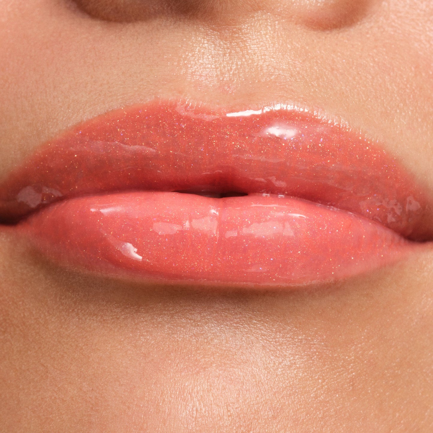 phyto-glow-lip-balm-shimmer-comet-o4 NATR-60140-Phyto-Glow-Lip-Hover-Comet.jpg