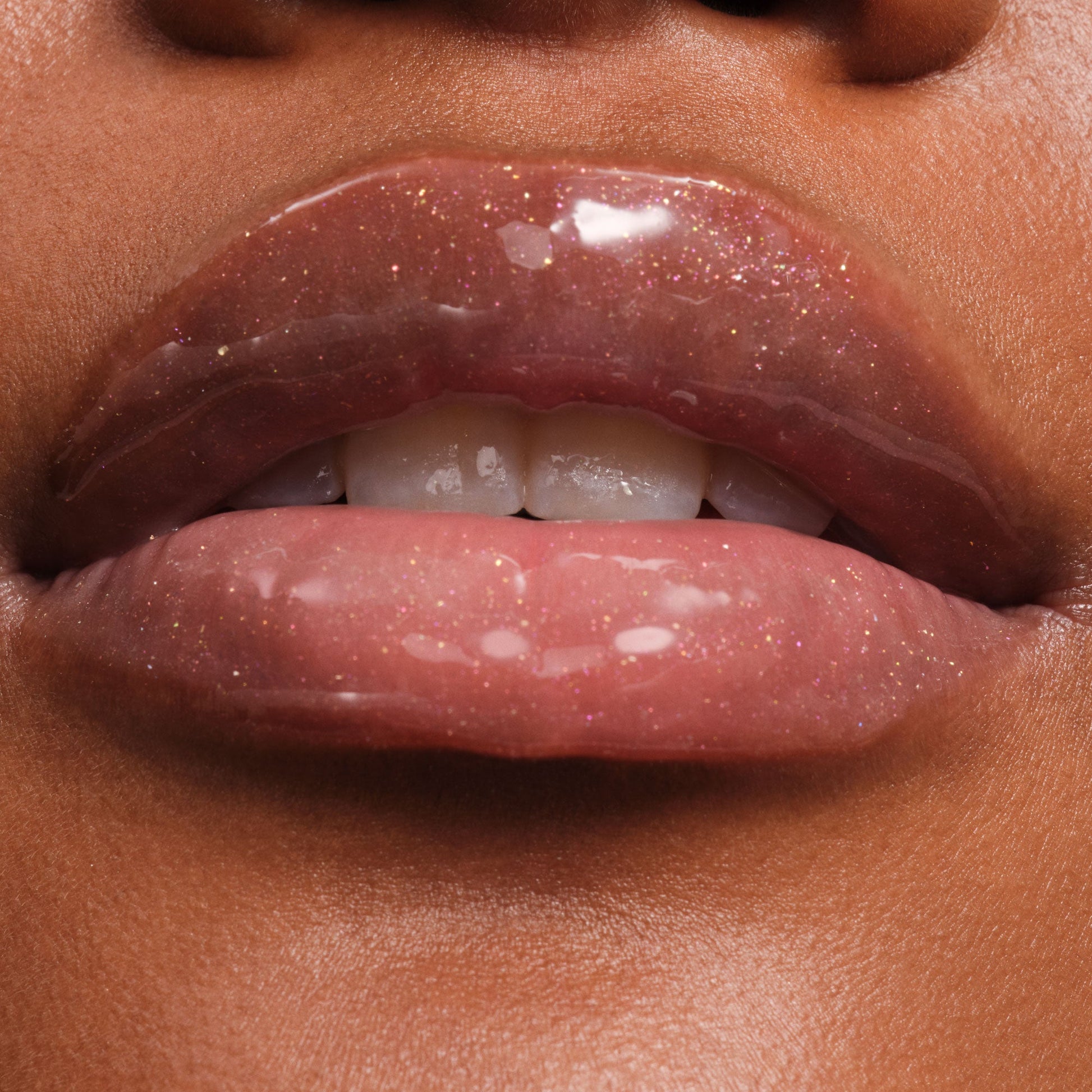 phyto-glow-lip-balm-shimmer-stardust-n4 NATR-10131-Phyto-Glow-Lip-Hover-Stardust.jpg