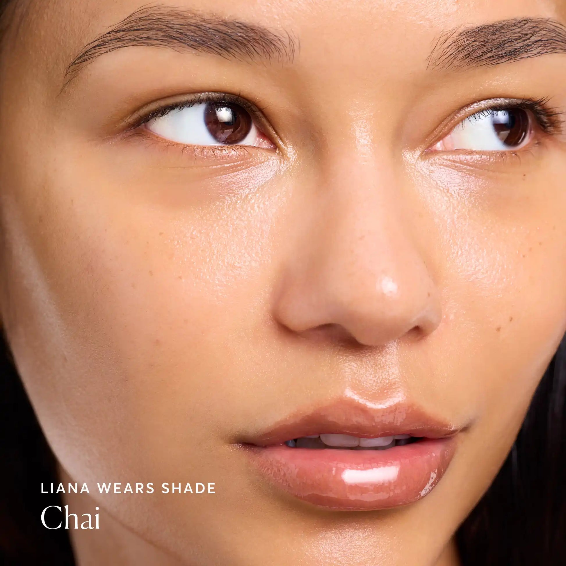 phyto-glow-lip-balm-chai-q5 NATR-60111-Alt-Images-Phyto-Glow-Lip-Balm-Chai-04.webp