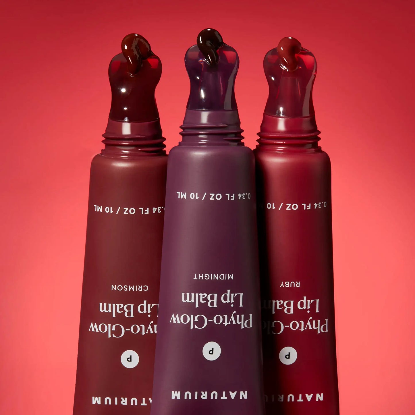 phyto-glow-lip-balm-crimson-h9 phytoglow-moody_6357-crop_1_e73a7054-8061-4f72-8a58-c0111f6fcffa.webp