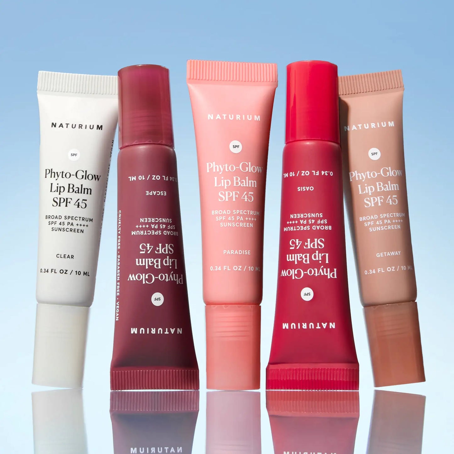 phyto-glow-lip-balm-spf-45-paradise-w2 phytoglowSPF_6428-crop_e42f22ee-3306-4482-900d-842d95848406.webp