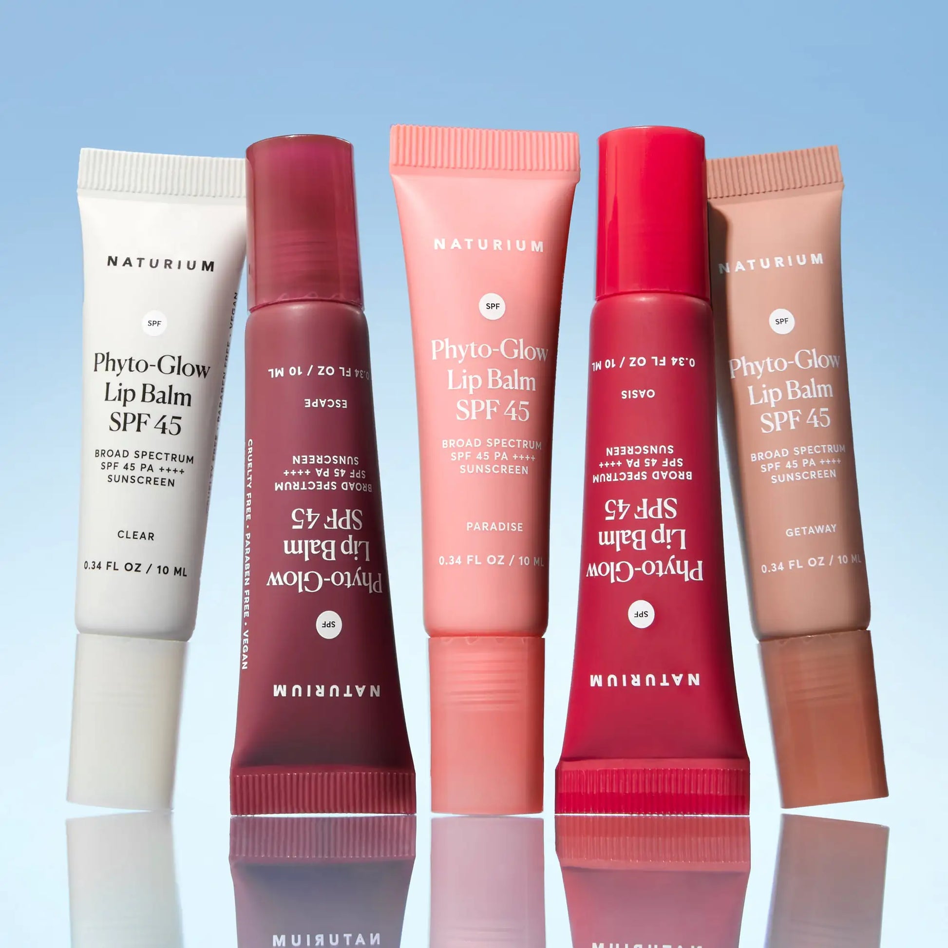 phyto-glow-lip-balm-spf-45-paradise-w2 phytoglowSPF_6428-crop_e42f22ee-3306-4482-900d-842d95848406.webp
