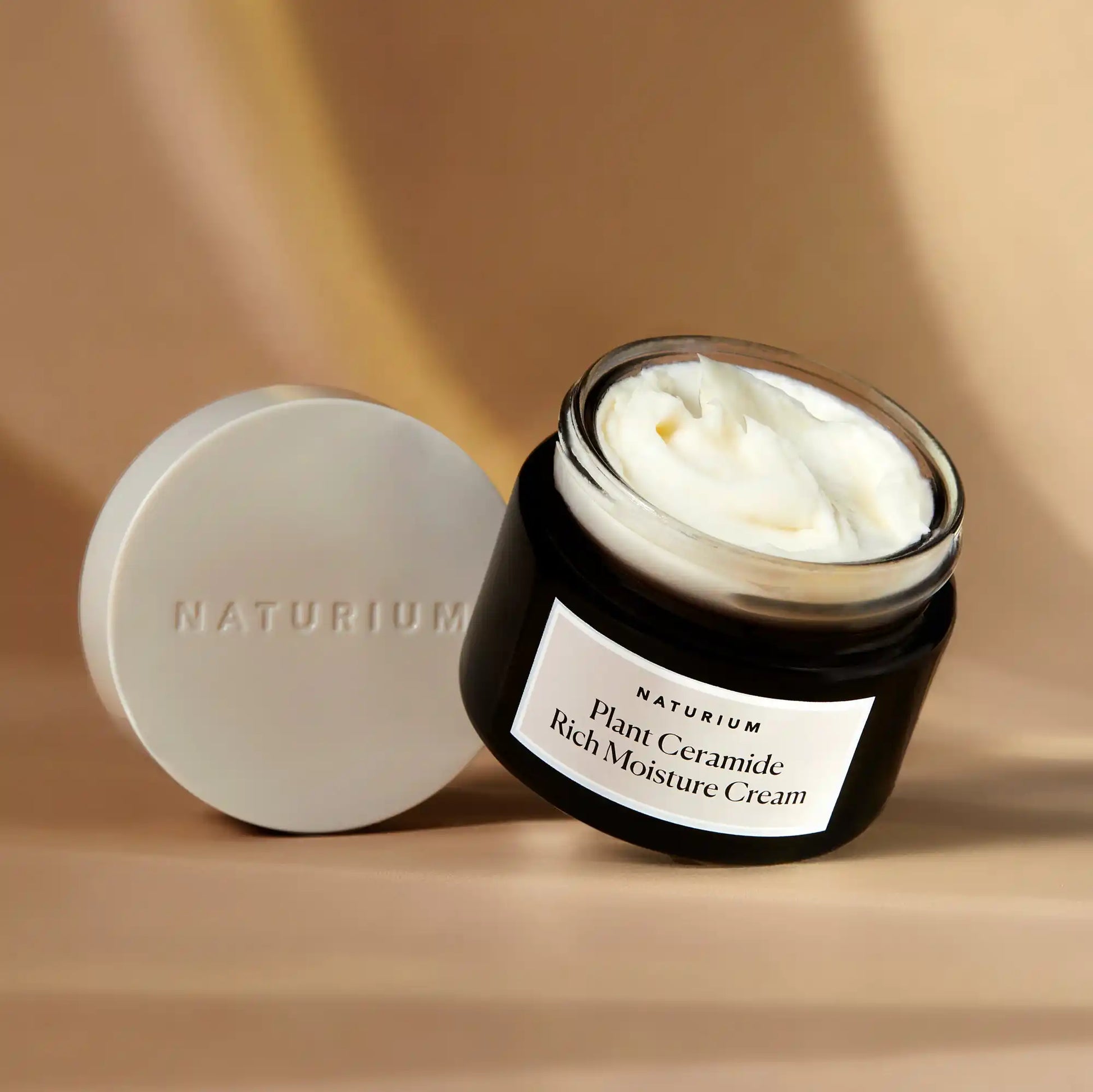 plant-ceramide-rich-moisture-cream-w2 plantceramide_0154-crop_1.webp